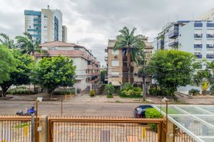 Image 40 - 565624