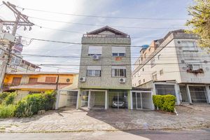 Image 33 - 300157
