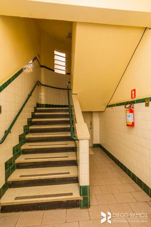 Image 30 - 236960