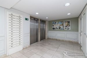Image 33 - 185022