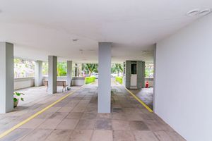 Image 35 - 918238