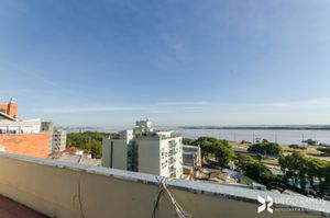 Image 44 - 875161