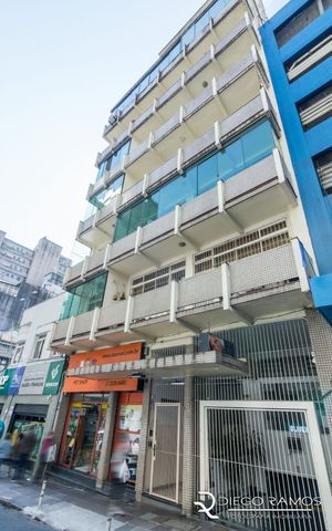 Image 25 - 854672