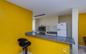 Image 33 - 608954