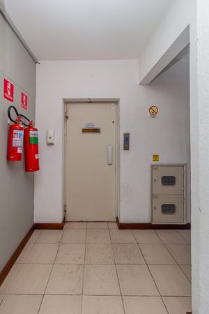Image 30 - 855108