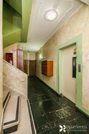 Image 3 - 12580