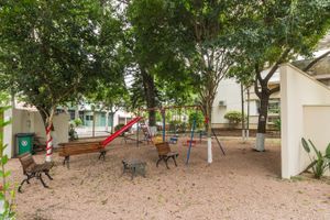 Image 35 - 193285