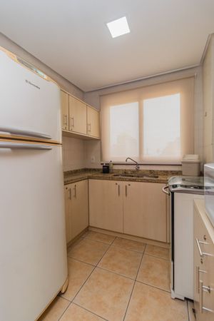 Image 33 - 241555