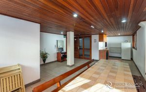 Image 36 - 893385