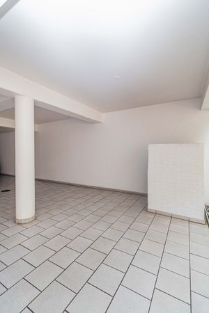 Image 34 - 281484