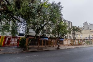 Image 24 - 875441