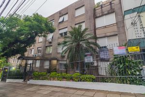 Image 31 - 879840