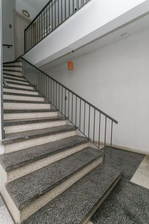 Image 37 - 841382