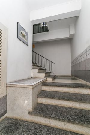 Image 38 - 841382