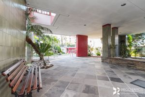 Image 31 - 5785