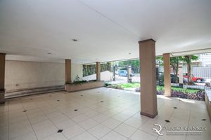 Image 26 - 926229