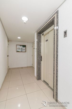 Image 33 - 221279