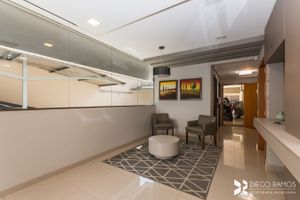 Image 38 - 884659