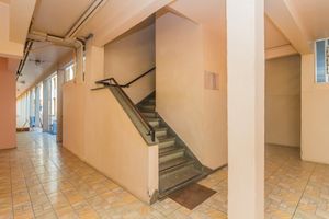 Image 16 - 818253