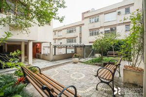 Image 9 - 1328