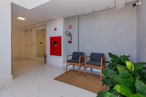 Image 31 - 895681