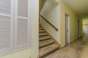 Image 23 - 651120