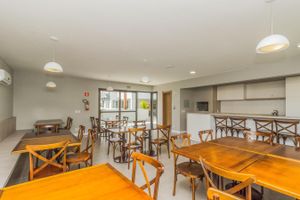 Image 11 - 13428
