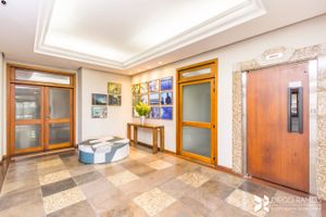 Image 31 - 203463