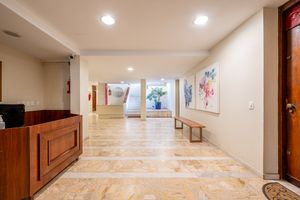 Image 31 - 879277