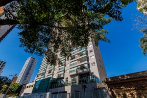Image 11 - 923586