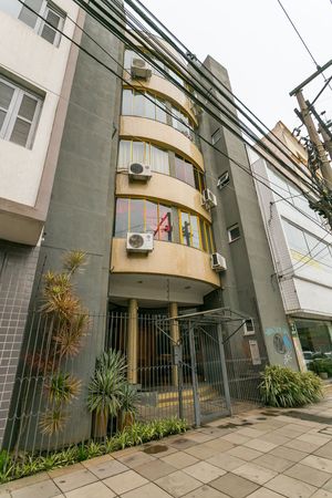 Image 22 - 886540