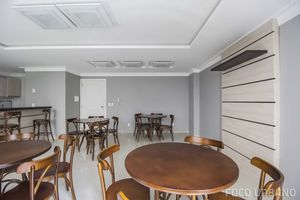 Image 4 - 1366