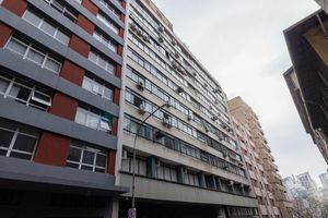 Image 14 - 915818