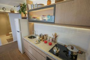 Image 13 - 927130