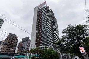 Image 68 - 886676