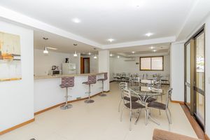 Image 7 - 13716
