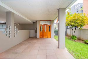Image 60 - 820485