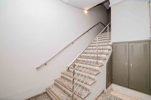 Image 61 - 820485