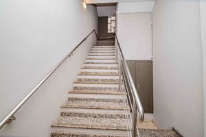 Image 62 - 820485