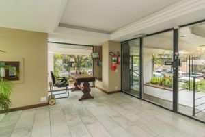 Image 38 - 104063