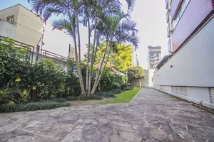 Image 46 - 203545