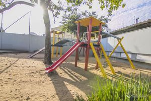 Image 48 - 203545