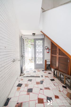 Image 35 - 235146