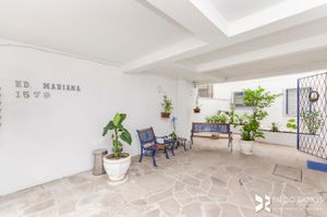 Image 17 - 556058