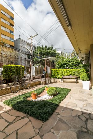 Image 4 - 14045