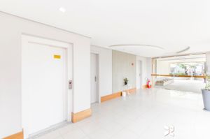 Image 4 - 14231