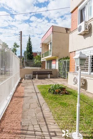 Image 33 - 306841