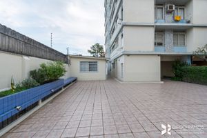 Image 33 - 207520