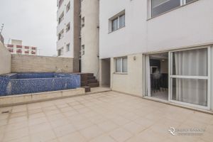 Image 2 - 2745