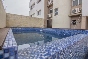 Image 1 - 2745